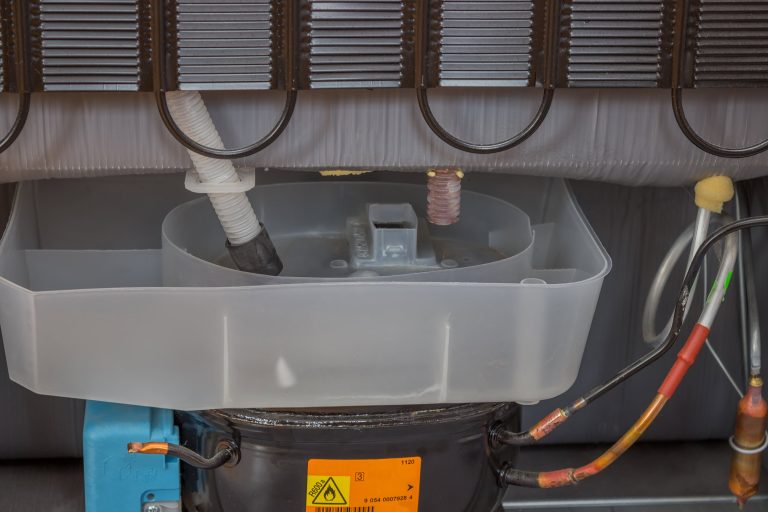 How Does an Upright Commercial Refrigerator Work? NovaChill