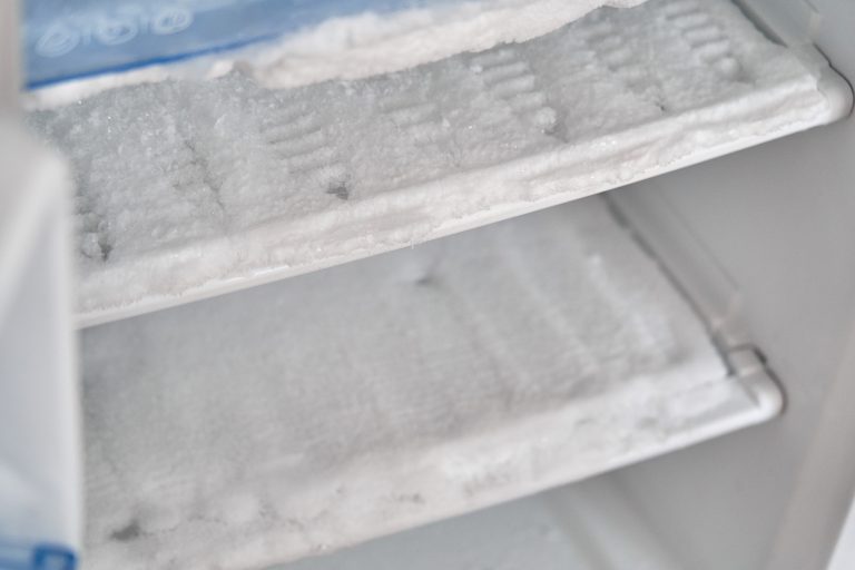How Does A Commercial Refrigerator Defrost System Work? - NovaChill